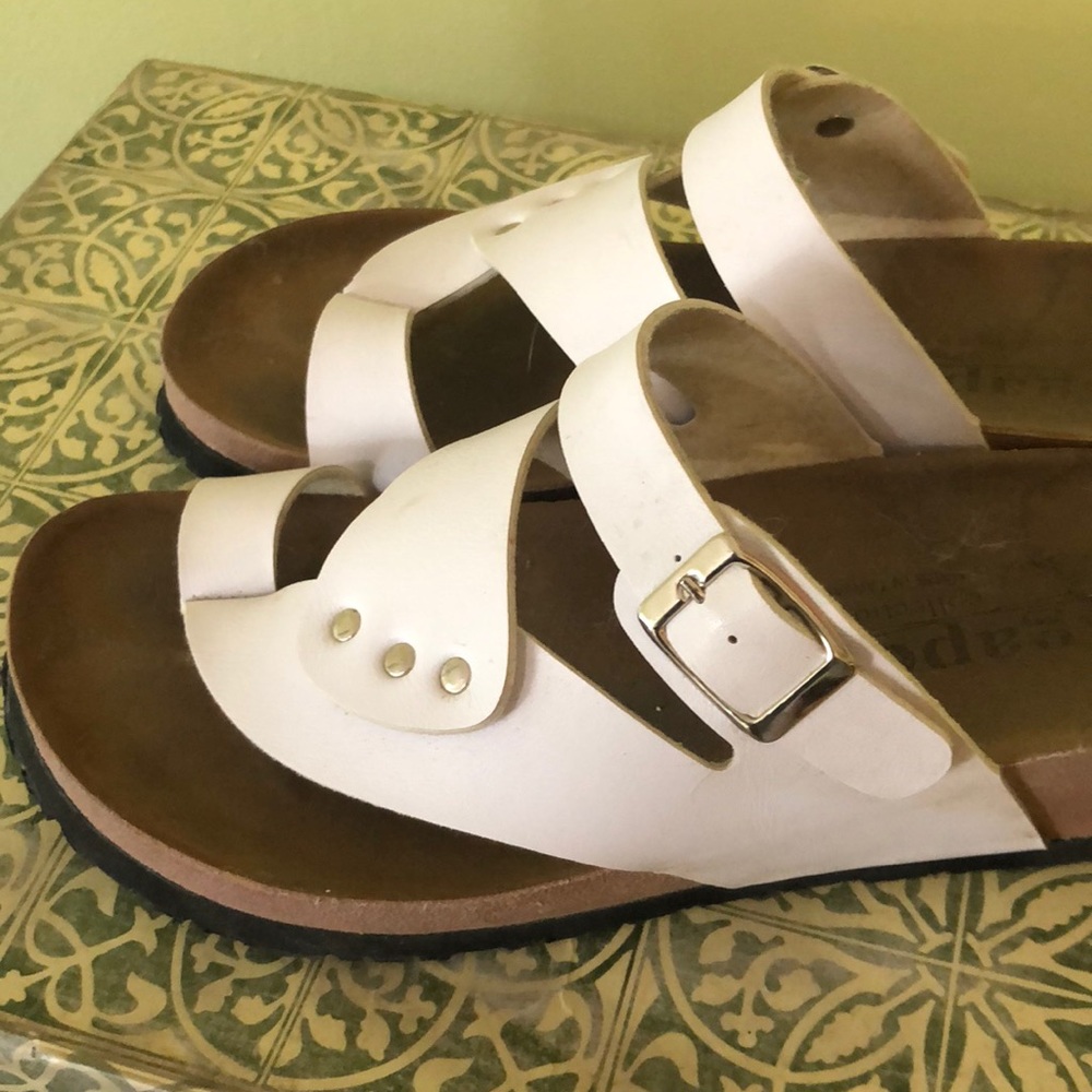 Agape Rialto Sandals - Picture 2 of 8